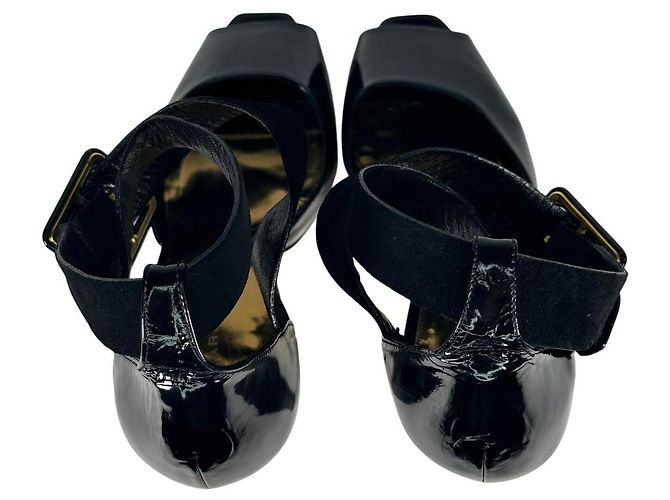 Hochhackige Sandalen aus Lackleder Peep Toe BARBARA BUI Schwarz - Ansicht 3