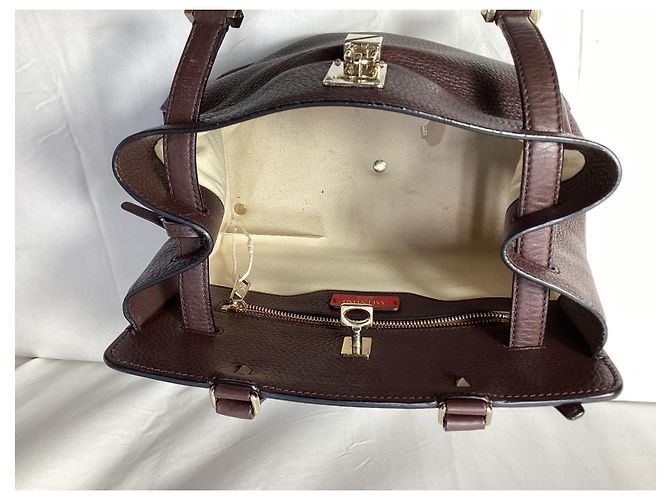 Valentino Garavani Bolso de mano Valentino Medium Joylock en cuero burdeos Roja - vista 18