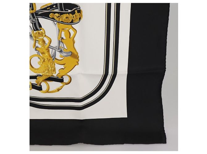 Hermès Foulard HERMES Carre 90 ""BRIDES de GALA"" in seta nero e bianco Auth ki5241 - vista 11