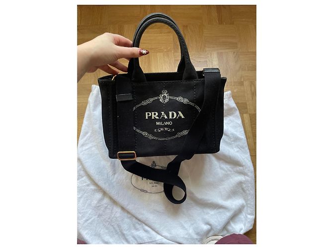 Borsa a mano Prada Canapa in tela nera con finiture oro Nero Beige Gold hardware - vista 4