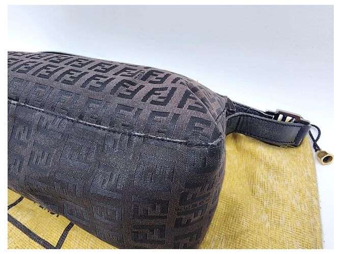 Borsa a Spalla Fendi Baguette Zucca Zucchino Marrone - vista 10