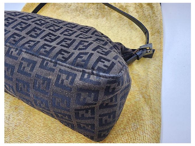 Borsa a Spalla Fendi Baguette Zucca Zucchino Marrone - vista 9