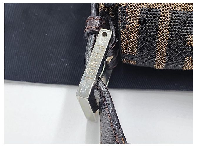 Borsa a Spalla Fendi Mamma Baguette Marrone - vista 14