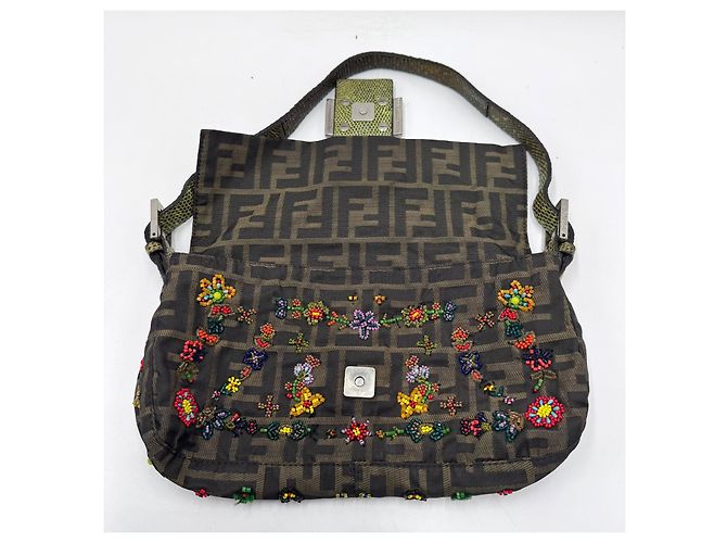 Borsa a Spalla Fendi Rare Beaded Baguette Zucca Zucchino Marrone - vista 17