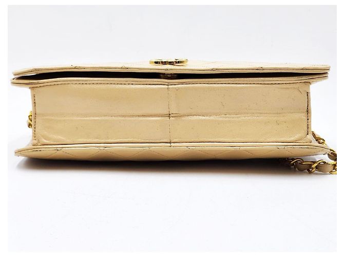 Chanel Timeless Classic Wallet on Chain (WOC) in Hardware Dorato 24K (GHW) Beige - vista 7