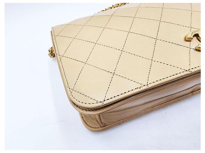 Chanel Timeless Classic Wallet on Chain (WOC) in Hardware Dorato 24K (GHW) Beige - vista 8