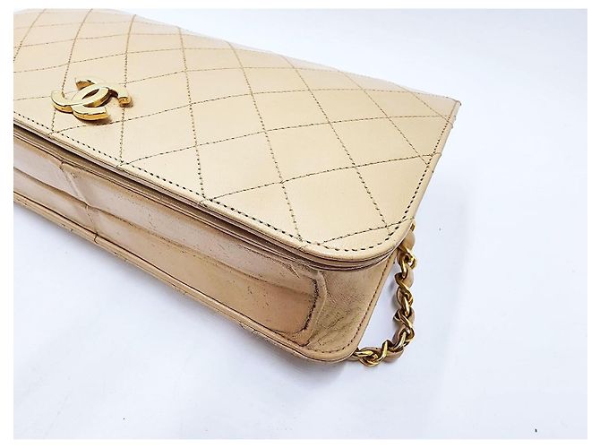 Chanel Timeless Classic Wallet on Chain (WOC) in Hardware Dorato 24K (GHW) Beige - vista 9