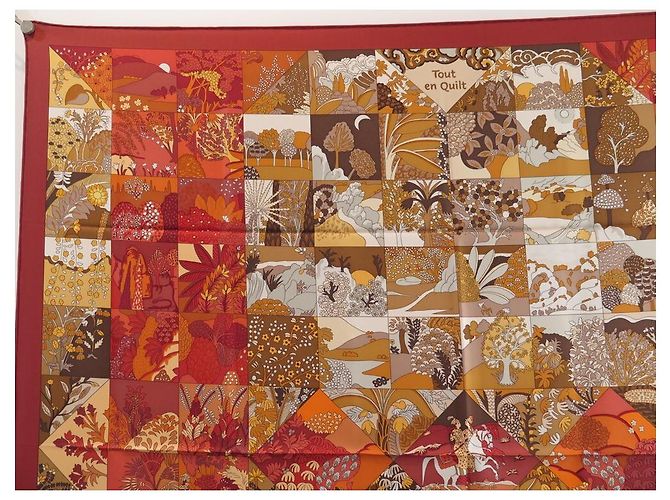 Hermès NUOVO SCIARPA HERMES TUTTO IN QUILT QUADRATO 90 IN SETA ROSSA SCIARPA CATY LATHAM Rosso - vista 2