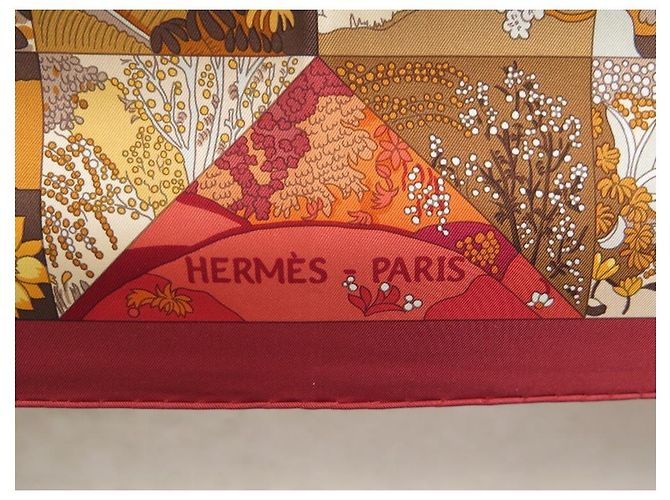 Hermès NUOVO SCIARPA HERMES TUTTO IN QUILT QUADRATO 90 IN SETA ROSSA SCIARPA CATY LATHAM Rosso - vista 6