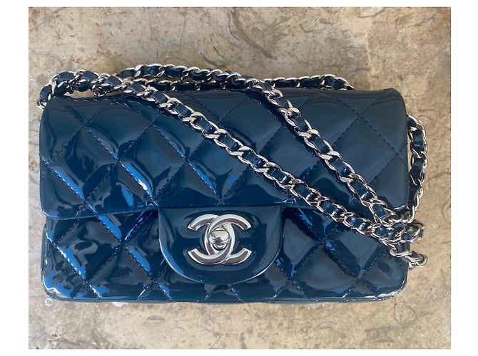 Bolso Chanel Mini Rectangular Azul Marino Charol - vista 5
