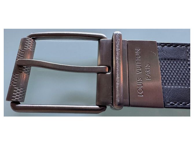 Cintura reversibile Louis Vuitton in pelle nera e marrone scuro Nero - vista 8