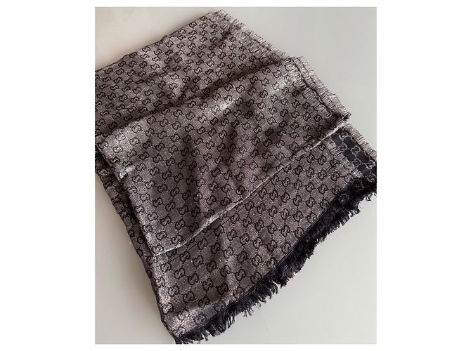 Sciarpa Gucci in seta grigio argento - vista 5