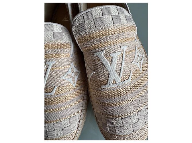 Espadrillas Louis Vuitton Beige Oro Grigio Cotone Pelliccia D'oro - vista 4