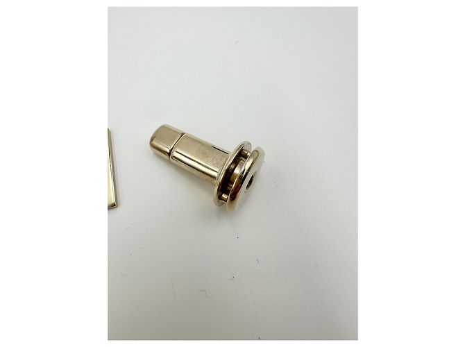 CHANEL fibbia CC turnlock  oro D'oro - vista 5
