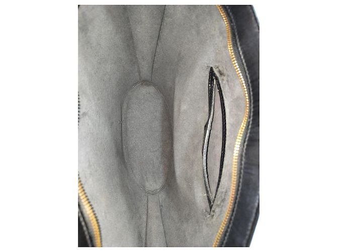 Bolso Louis Vuitton Saint Jacques en cuero Épi negro - vista 14