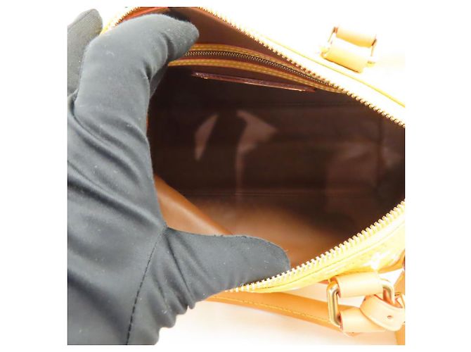 Louis Vuitton Speedy Bandouliere 25 Leather Bag Yellow - view 7
