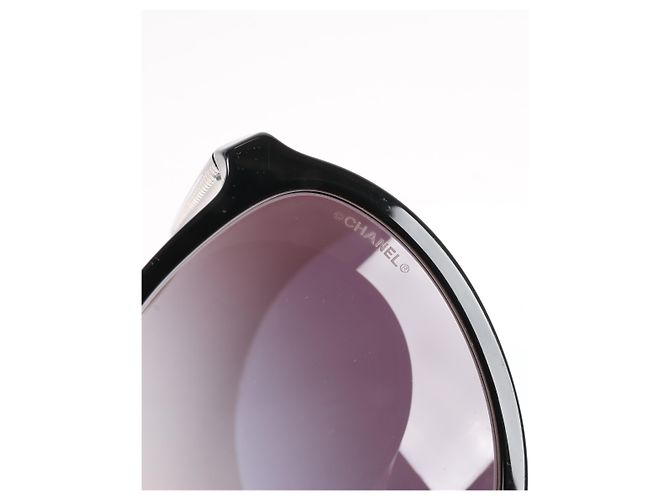 Timeless Occhiali da sole CHANEL Pantos con dettaglio a catena 5403-A in nero e oro - vista 12