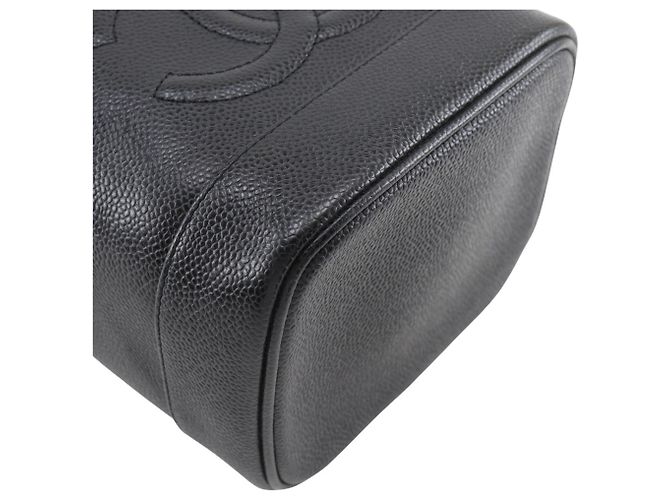 Pochette Vanity in Pelle Caviar Chanel Nero - vista 4