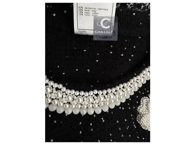 Chanel Abito nero decorato con perle rare 40 FR - vista 19