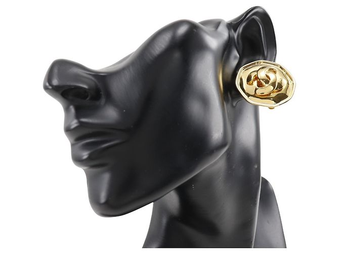 Orecchini a clip placcati in oro Chanel Coco Mark D'oro - vista 2