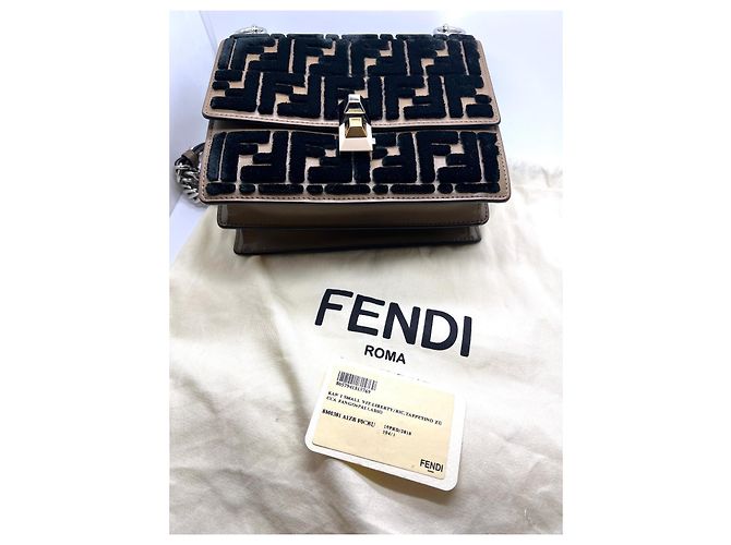 Peekaboo Borsa a mano Fendi in pelle marrone - vista 2