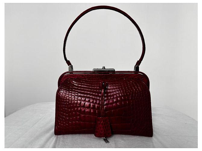 Borsa Prada in pelle di alligatore rossa Rosso - vista 17