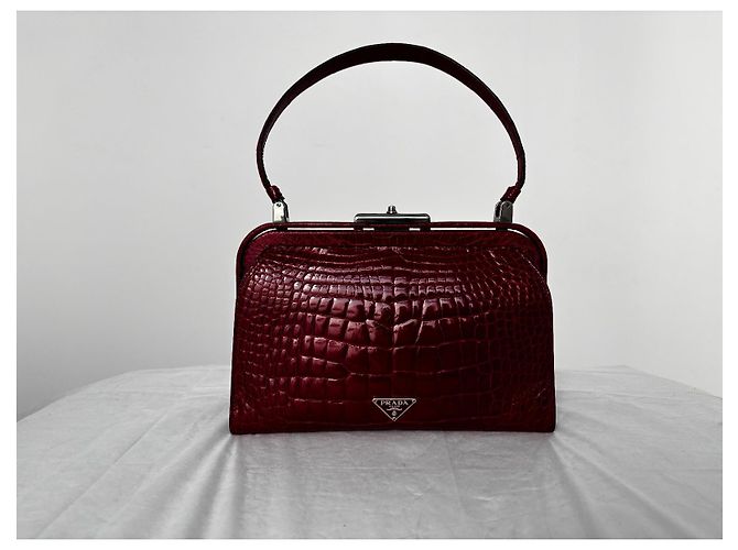Borsa Prada in pelle di alligatore rossa Rosso - vista 18