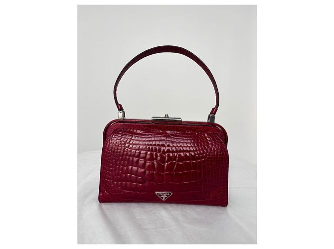 Borsa Prada in pelle di alligatore rossa Rosso - vista 2