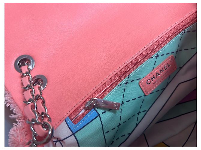 Timeless Chanel Flap Tasche Rosa Stoff Silberner Verschluss Pink - Ansicht 9