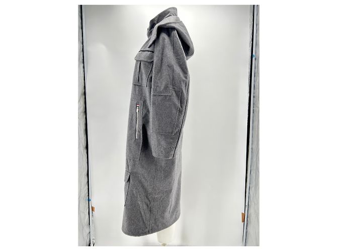 Abrigos Thom Browne T.FR 38 Cachemira Gris - vista 4