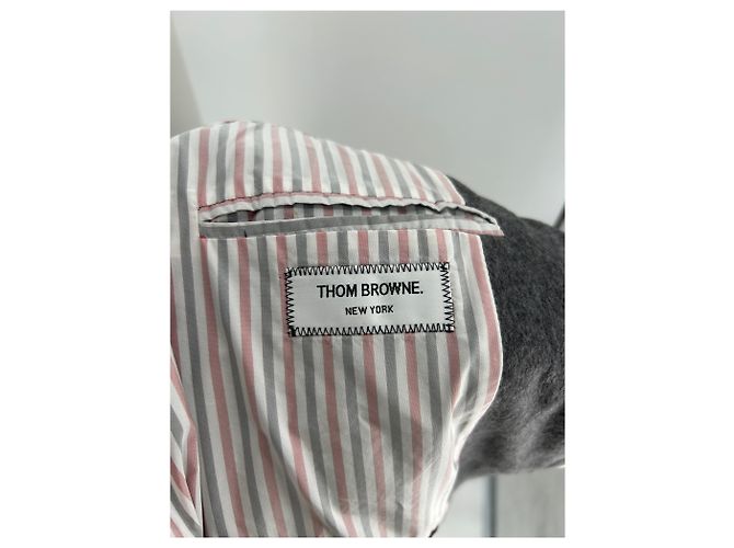 Abrigos Thom Browne T.FR 38 Cachemira Gris - vista 5