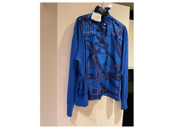 Hermès Neue Seidenpulloverbluse mit Etikett, nie getragen. Blau - Ansicht 2