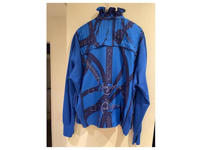 Hermès Neue Seidenpulloverbluse mit Etikett, nie getragen. Blau - Ansicht 5