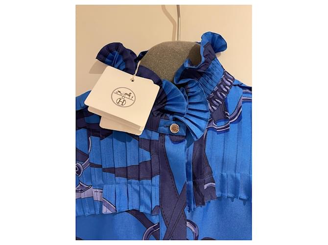 Hermès Neue Seidenpulloverbluse mit Etikett, nie getragen. Blau - Ansicht 7