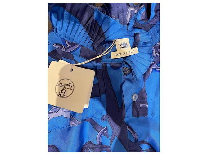 Hermès Neue Seidenpulloverbluse mit Etikett, nie getragen. Blau - Ansicht 8