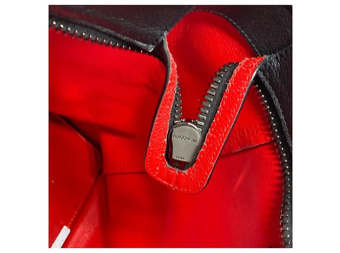 Borsa a spalla CaBiker Small Badge di Christian Louboutin Nero - vista 15