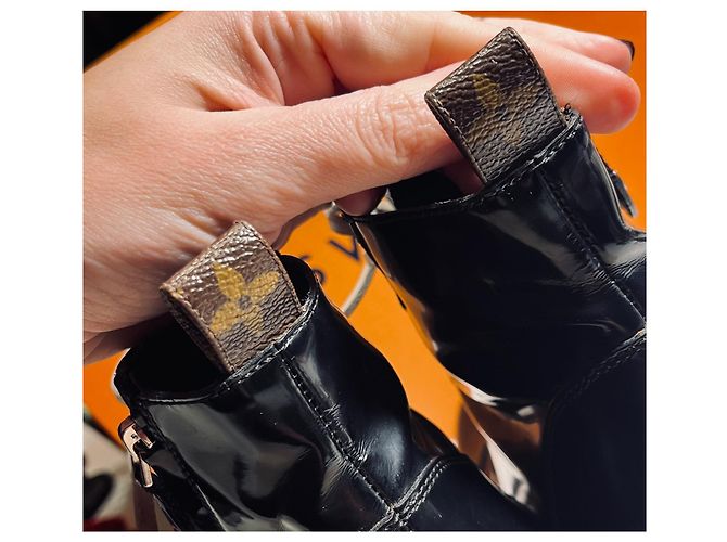 Sofia Coppola Louis Vuitton Botas de moto Star Trail Negro Blanco - vista 6
