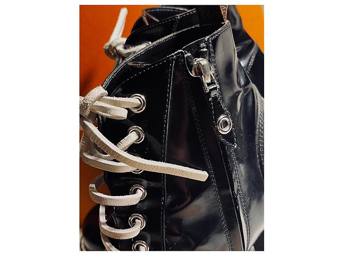 Sofia Coppola Louis Vuitton Botas de moto Star Trail Negro Blanco - vista 8