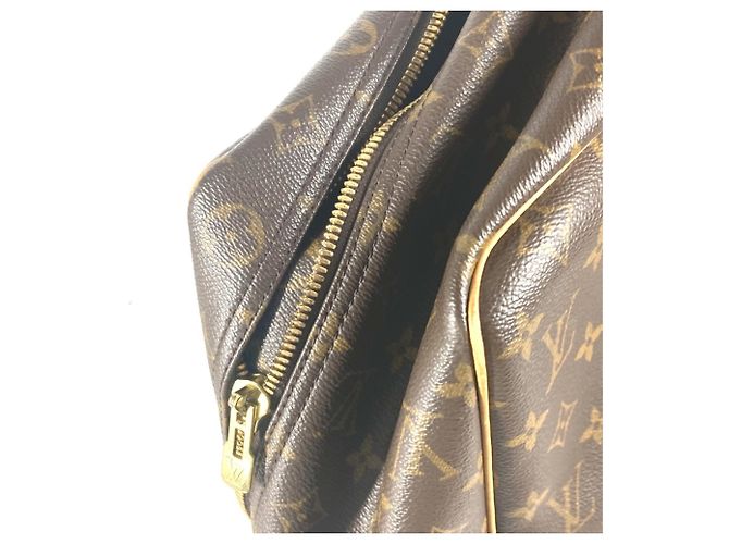 Borsa da viaggio Louis Vuitton Monogram Sirius 55 Marrone - vista 9