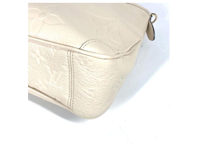 Borsa Trianon PM Monogram Empreinte Louis Vuitton Bianco - vista 9