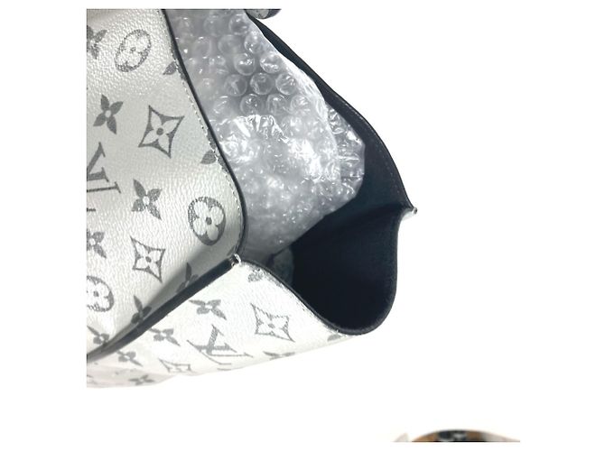 Bolsa de mão Louis Vuitton Monogram Eclipse Split Tote Preto Prata - vista 8
