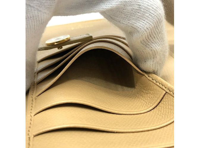 Portafoglio lungo bi-fold Chanel Coco Button Beige - vista 13