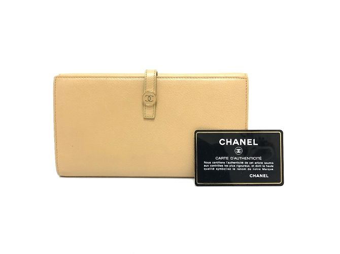 Portafoglio lungo bi-fold Chanel Coco Button Beige - vista 16