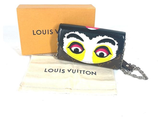 Pochette Yamakansai in Monogram Epi di Louis Vuitton Marrone Nero - vista 13