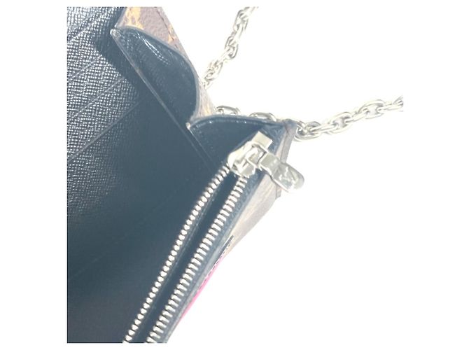 Pochette Yamakansai in Monogram Epi di Louis Vuitton Marrone Nero - vista 3