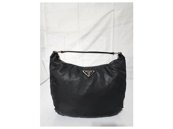 PRADA Borsa a Spalla Sacca in Nylon Saffiano Nera Nero - vista 13