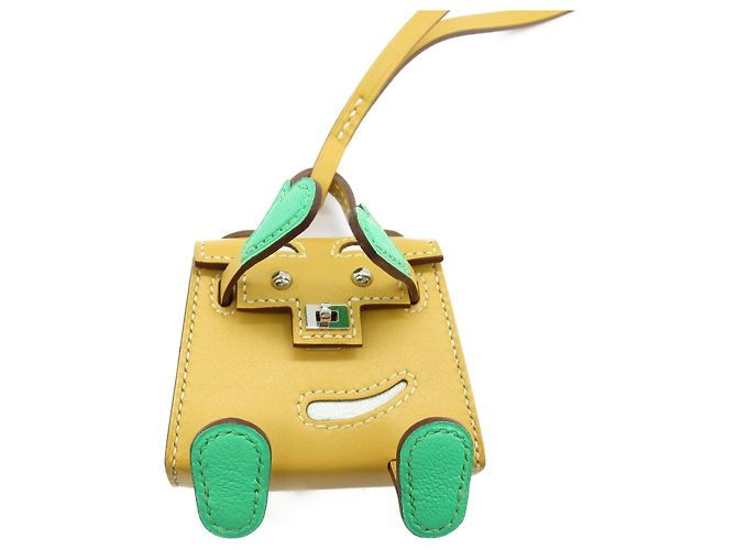 Porte-clés en cuir Hermès Kelly Doll Beige - vue 2