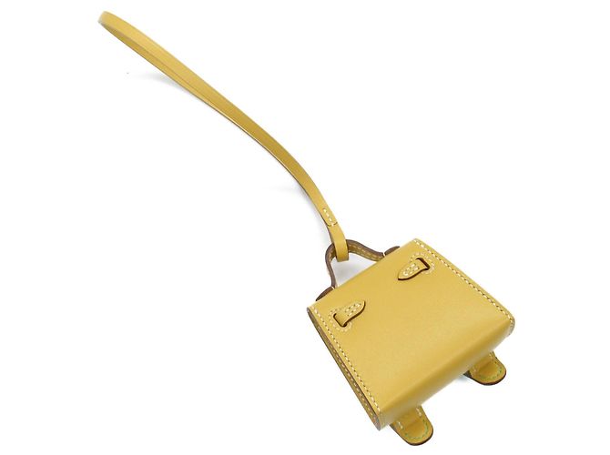 Porte-clés en cuir Hermès Kelly Doll Beige - vue 3