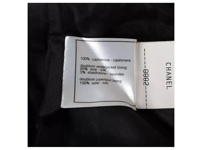 Chanel Coco Mark Rockanzug aus Kaschmir Schwarz - Ansicht 5