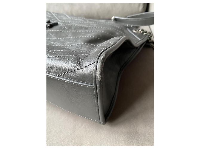 Saint Laurent Borsa della spesa Niki Grigio - vista 13